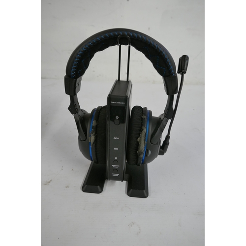 2142 - A Turtle Beach Earforce PX51 Premium wireless Dolby digital gaming headset