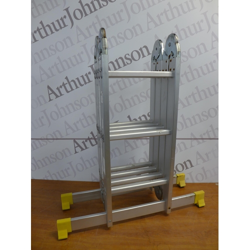 2211 - An aluminium multi-purpose ladder