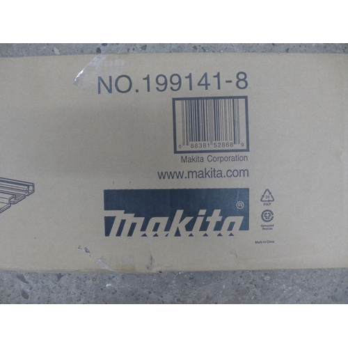 2259 - A Makita 19914/8 1500mm guide rail