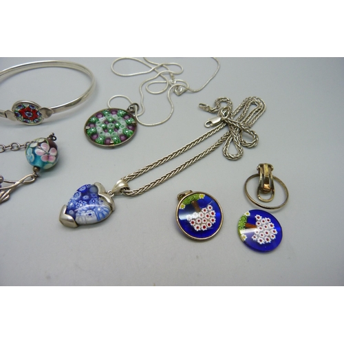 1019 - A collection of silver and Millefiori jewellery