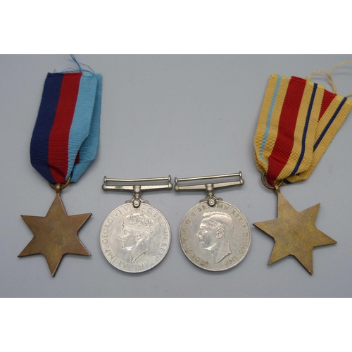 1079 - A set of four WWII medals