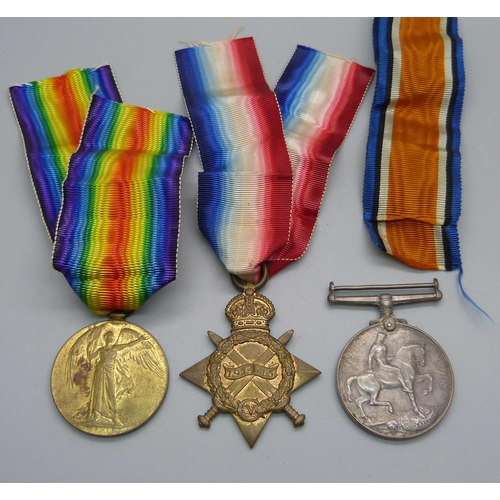 1085 - A set of three WWI medals to 1814 S.Q.M.S. B.I.D. Pullin 10MR