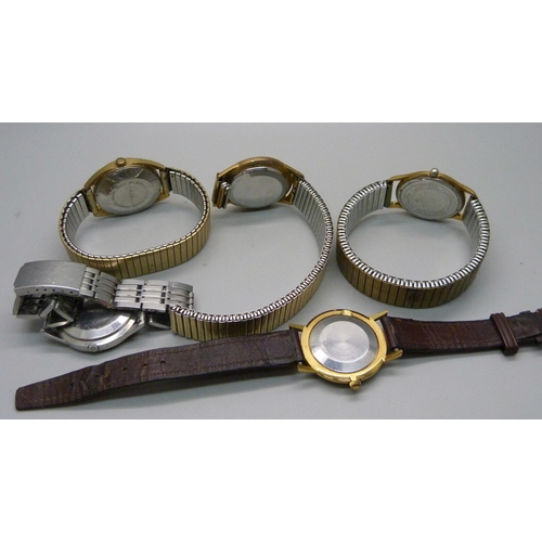 1107 - Five wristwatches including two Seiko and Sekonda