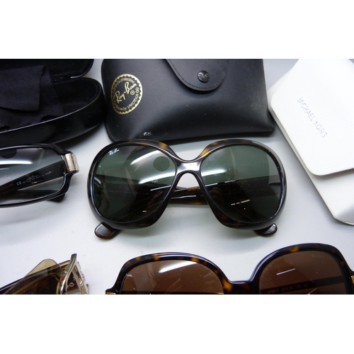 833 - Four pairs of sunglasses, Gucci, Dior, Rayban and Michael Kors