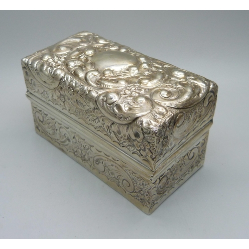 879 - An Edward VII silver dressing table curling tong warmer, Birmingham 1902