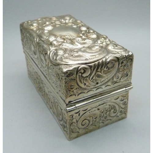 879 - An Edward VII silver dressing table curling tong warmer, Birmingham 1902