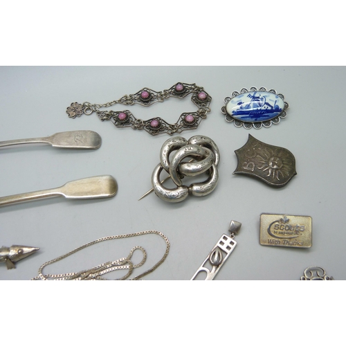 922 - A collection of silver jewellery, silver scout badge, plated locket, etc.