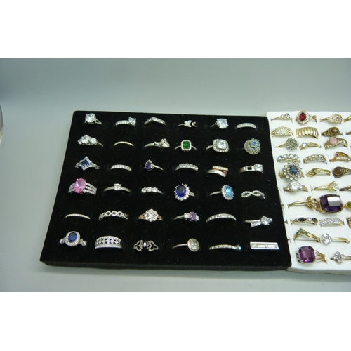 938 - Eighty-six costume rings