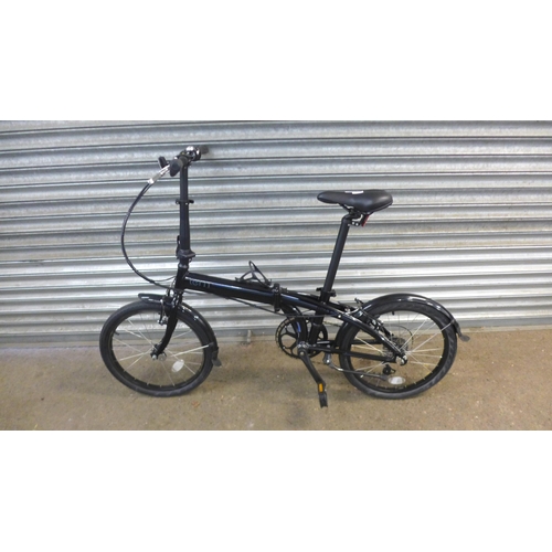 2195 - A Tern Link 87 folding bike