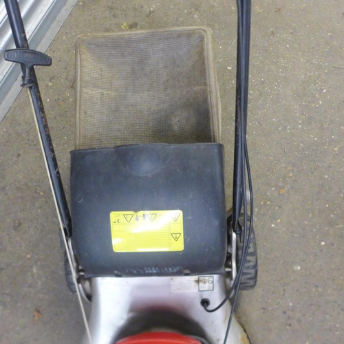 2205 - A Honda IZY petrol driven lawnmower with a Honda High Performance over head Cam easy start ACS petro... 