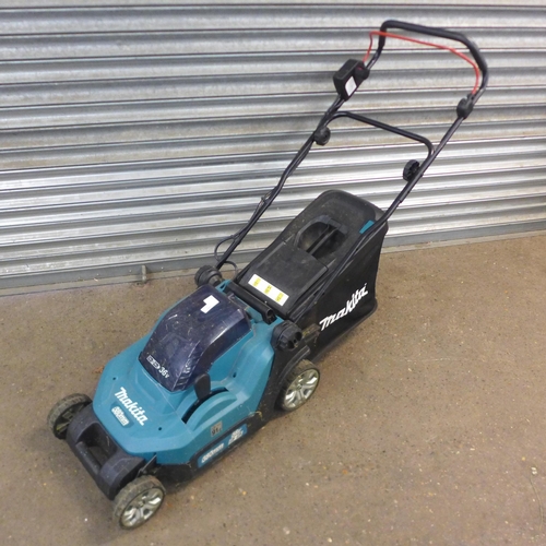 2207 - A Makita 380mm, 36V (18V +18V) cordless electric lawn mower