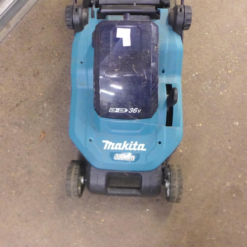 2207 - A Makita 380mm, 36V (18V +18V) cordless electric lawn mower