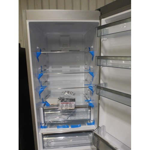 3049 - AEG Freestanding 60/40 Fridge Freezer - Frost Free (H2010xW595xD650) (550-177) * This lot is subject... 