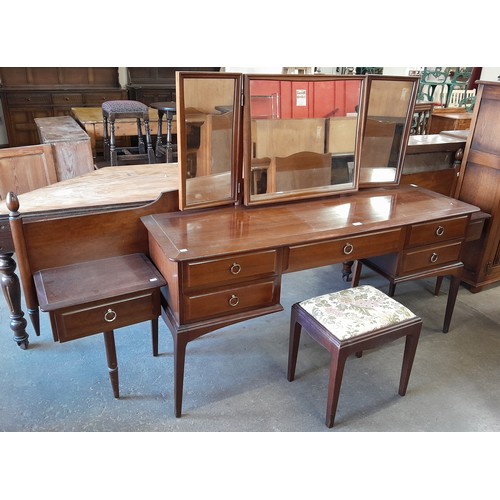 192 - A Stag Minstrel mahogany headboard and dressing table