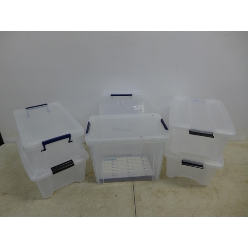 2372 - Six assorted storage containers with lids