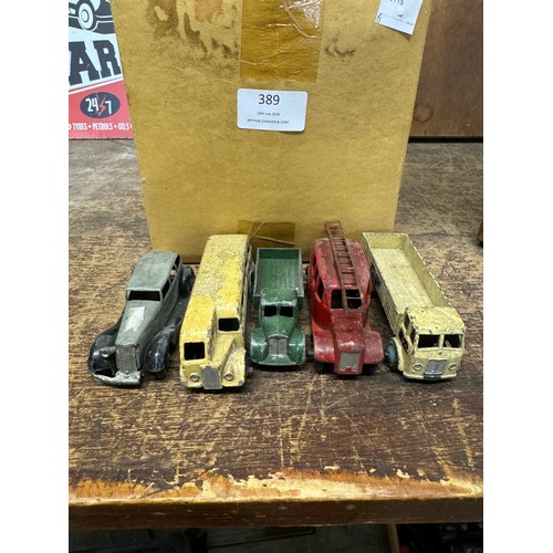 389 - A collection of Dinky toy cars (play worn)