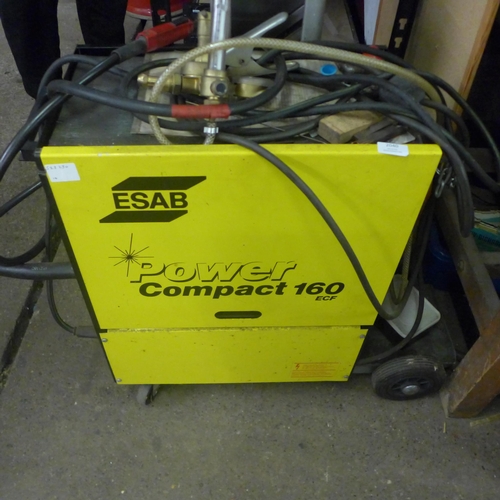 2040 - An ESAB Power Compact 160 ECF, 240V welding machine with welding torch and gas regulator