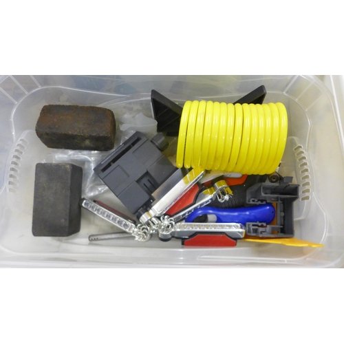 2059 - 6 plastic tubs containing an assortment of tools and other related items including grinding and cutt... 