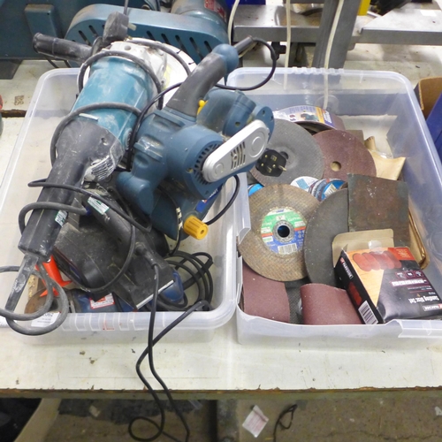 2062 - A quantity of power tools including a Power Craft, 230V, 950W belt sander, a Nu-Tool NPT83, 230V, 60... 