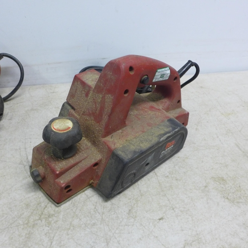 2063 - A Power Devil PDW5016/ACC, 600W planer, a Challenge Extreme PB5900B, 900W, 240V planer, a Champion C... 