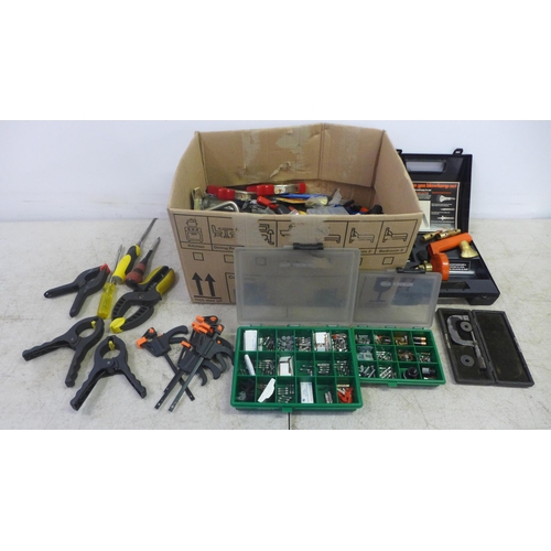 2033 - A large quantity of assorted tools and other items including approximately 50 screwdrivers, 7 saws, ... 