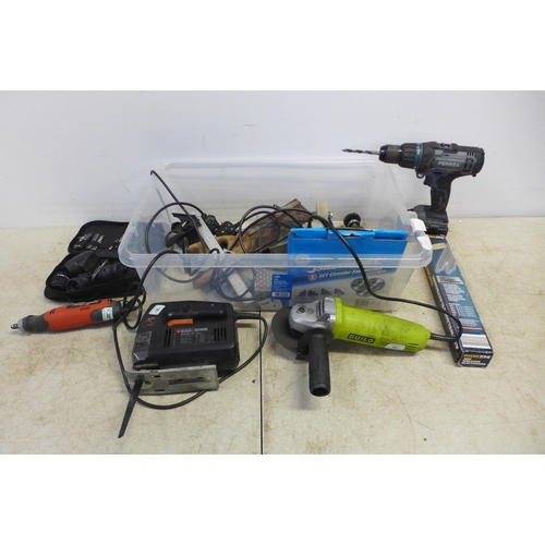 2057 - A quantity of power tools and other items including a Ferrex 20V cordless power drill with battery, ... 