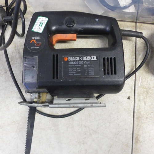 2057 - A quantity of power tools and other items including a Ferrex 20V cordless power drill with battery, ... 