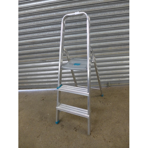 2194 - 2 x 3 rung aluminium step ladders, a set of 3 rung metal safety steps with hand rail and an aluminiu... 