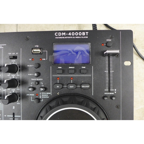 2107 - A Gemini CDM-4000 BT CD/USB/bluetooth DJ media player