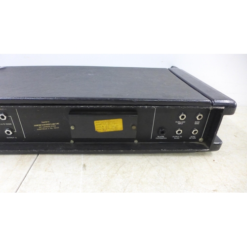 2109 - A HH model MA100 amplifier head unit