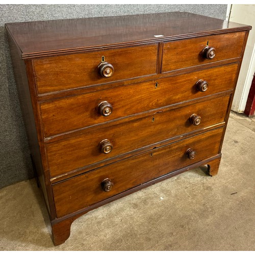 275 - A George III mahogany chest of drawers