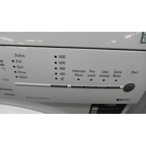 2147 - A Siemens IQ100, 1-8kg free standing washing machine