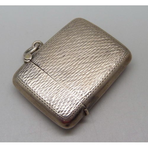 1023 - A silver vesta case, Birmingham 1903