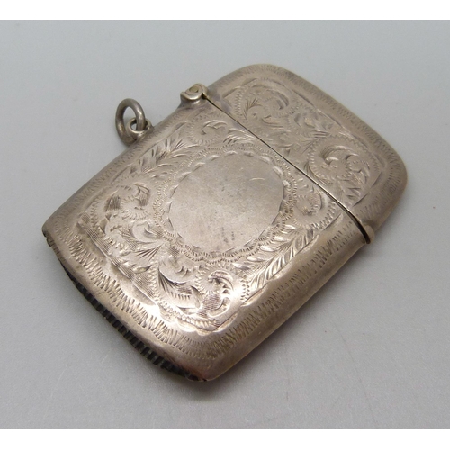 1025 - A silver vesta case, Birmingham 1919