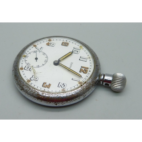 1047 - A Damas Swiss made military pocket watch, GS/TP 48645, lacking loop