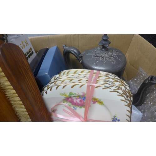 1103 - An oak hall tidy, a Mahjong set, three cow creamers, a pewter teapot, a wash jug and bowl, etc. **PL... 