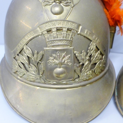 603 - Two French Sapeurs Pompiers de Fosseuse firemans helmets, one with plume