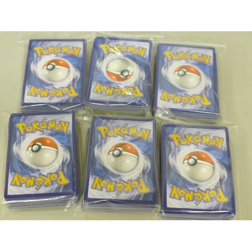 638 - Three hundred Pokemon cards