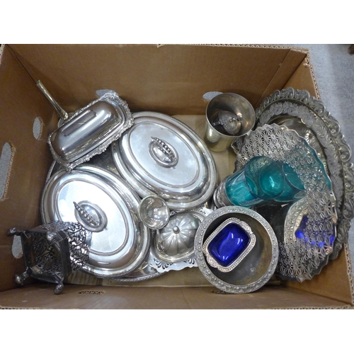 706 - A collection of silver plate including a pair of vegetable serving dishes, salvers, etc.