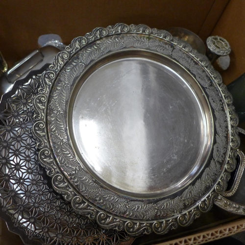 706 - A collection of silver plate including a pair of vegetable serving dishes, salvers, etc.