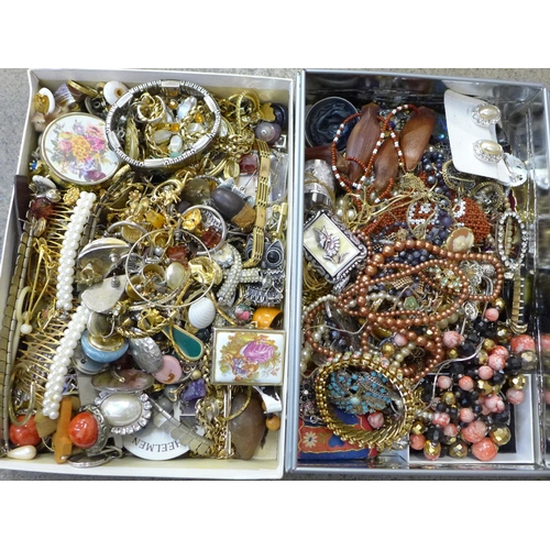 731 - Two boxes of costume jewellery