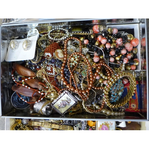 731 - Two boxes of costume jewellery