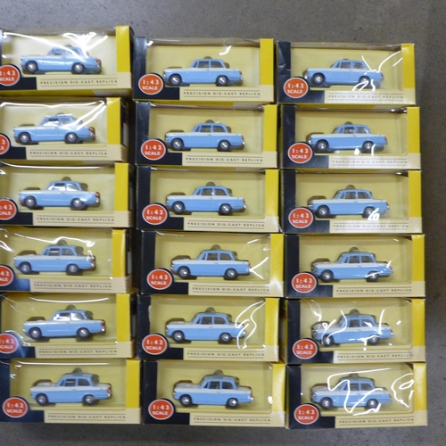 754 - A collection of 18 Vanguards die-cast model vehicles, boxed