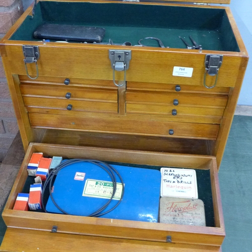 764 - An engineer's wooden tool cabinet/chest of six short and two long drawers