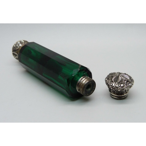 853 - A double green glass scent bottle, hinged top a/f