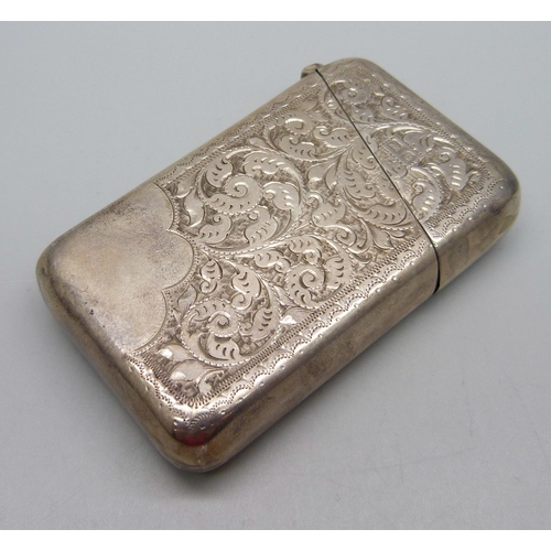 859 - A silver card holder, Birmingham 1902, maker C.E. Williams, 43.3g, 75mm x 43mm x 14mm