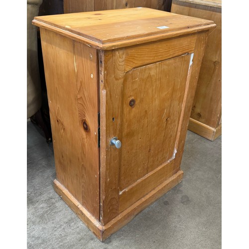 341 - A Victorian pine pantry cupboard