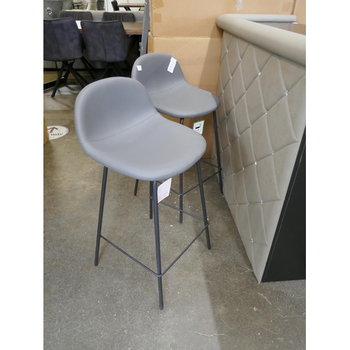 1499 - A pair of grey Helsinki bar stools