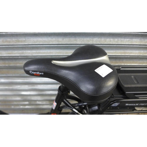 2164 - An EBCO UCL:30 E-Bike with front suspension, SR Suntour front forks, battery, keys and charger  * Po... 