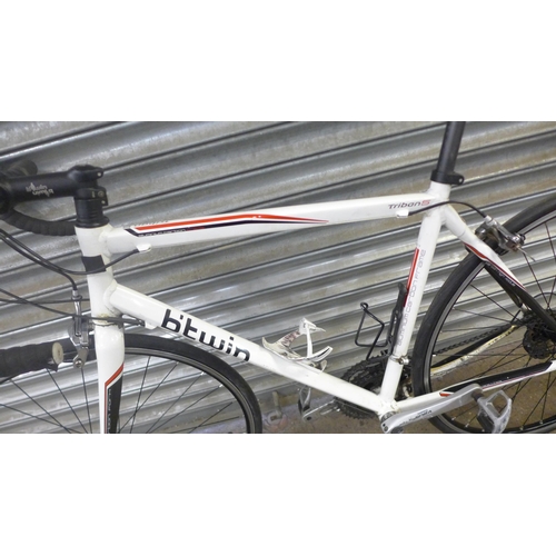 2171 - A B-Twin Triban S aluminium carbon framed road racer bike * Police repossession